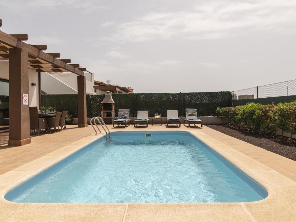 Lightbooking Pueblo Majorero Piscina Climatizada Jove 10 カレタ・デ・フステ エクステリア 写真